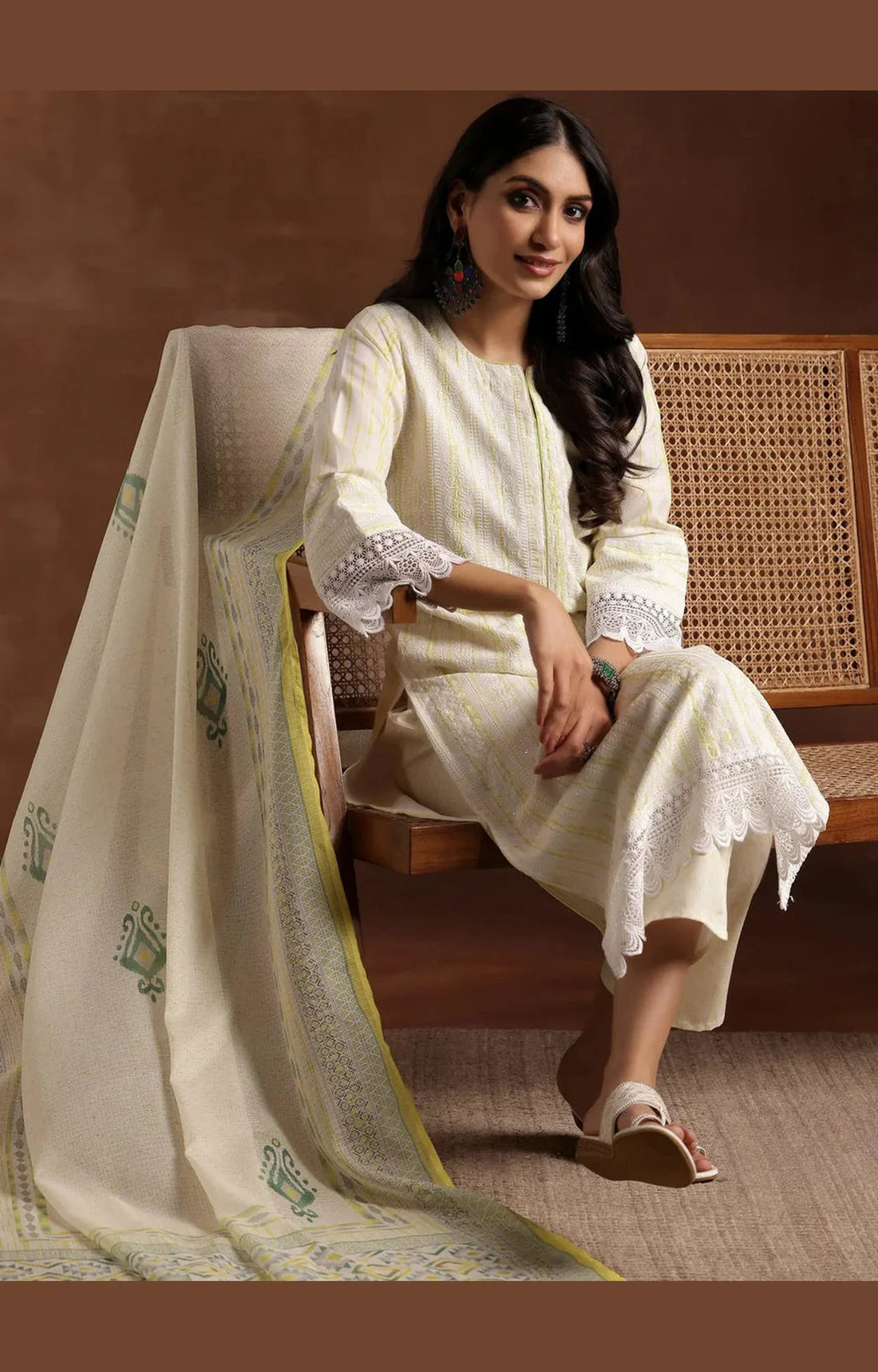 5 Ways to Style Your Everyday Kurti Like a Fashion Influencer